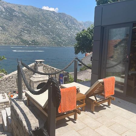 Vila Djuro Mikijelj Donji Stoliv Exterior foto